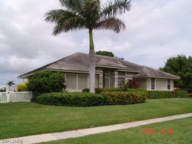 92 N Barfield Dr., Marco Island, FL 34145