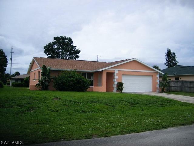 2542 44th Ter., Naples, FL