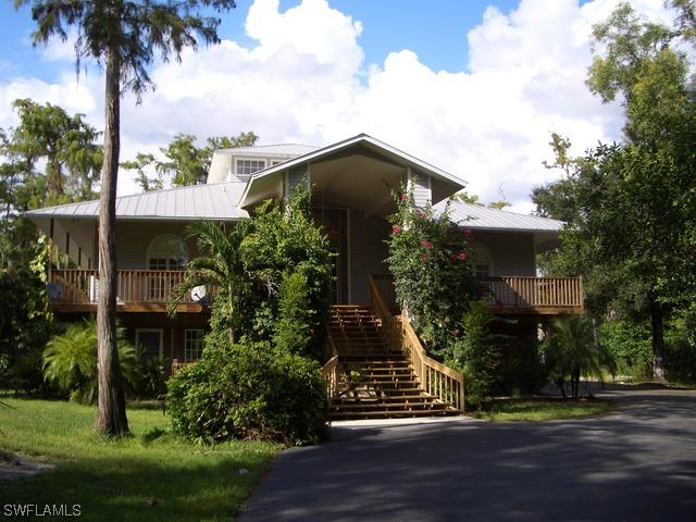 5747 Lancewood Way, Naples, FL 34116