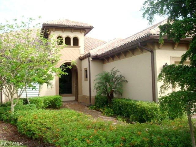 7377 Moorgate Point Way, Naples, FL 34113