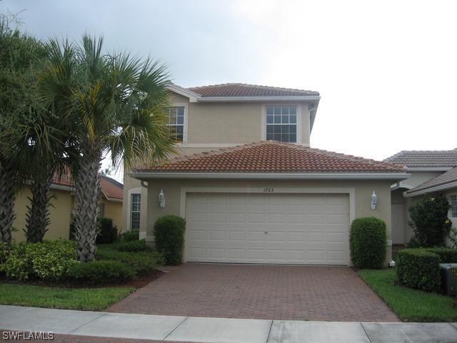 1723 Triangle Palm Ter., Naples, FL