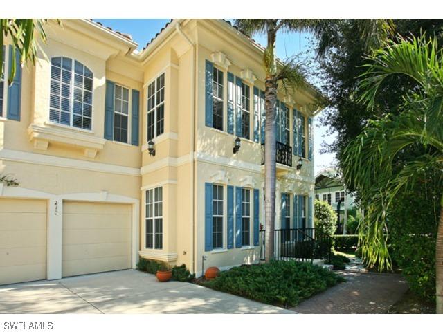 210 4th St., Naples, FL 34102