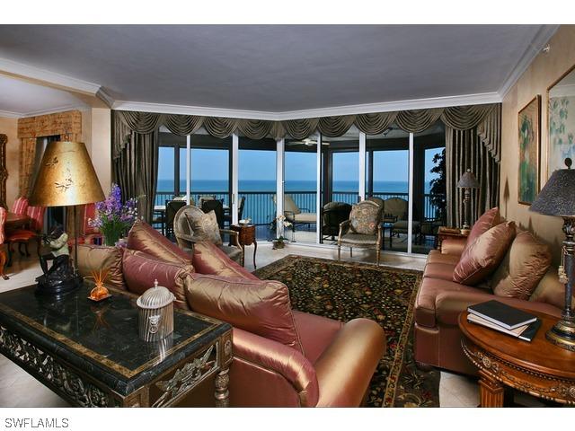 8473 Bay Colony Dr. #1701, Naples, FL 34108