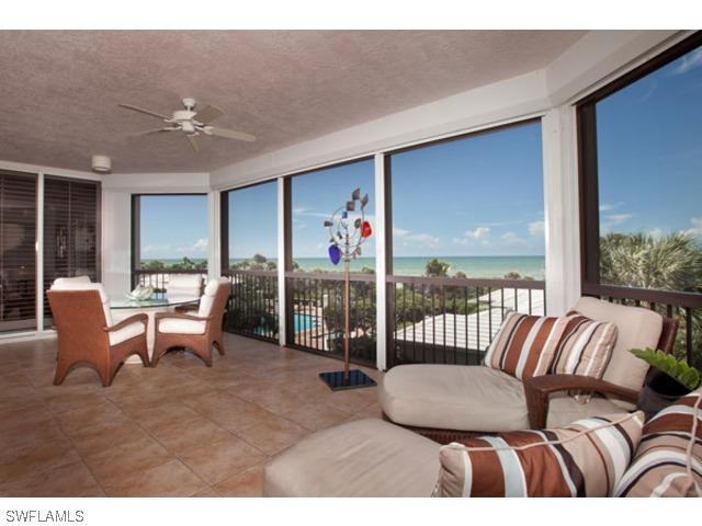 8473 Bay Colony Dr. #304, Naples, FL 34108