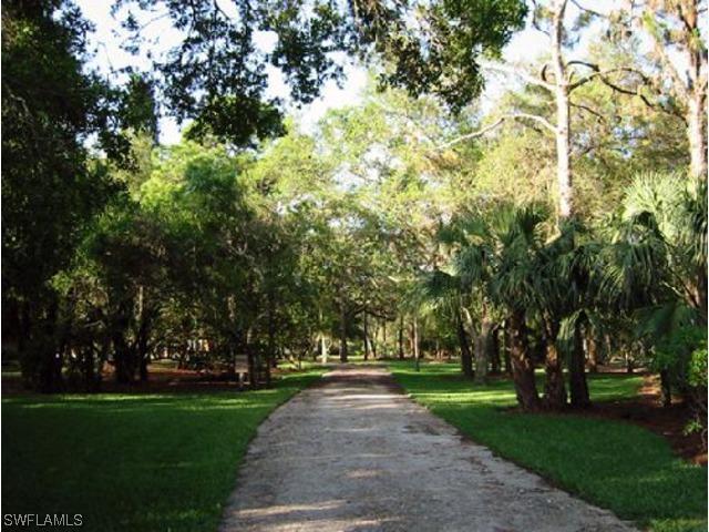 130 N Cocohatchee Blvd., Naples, FL 34110