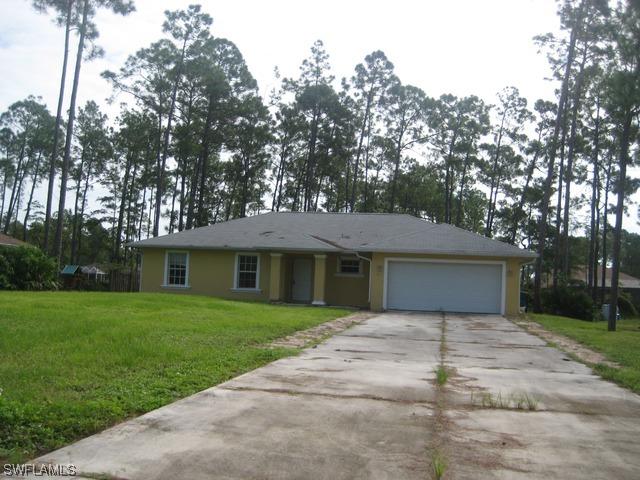 2290 Robin Dr., Naples, FL