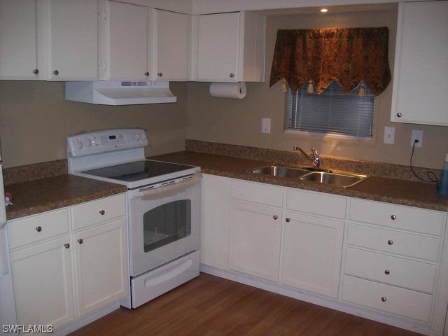 27587 Hale Dr., Bonita Springs, FL 34135