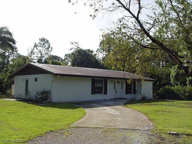 520 5th St., Naples, FL