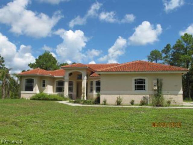 241 24th Ave., Naples, FL 34120