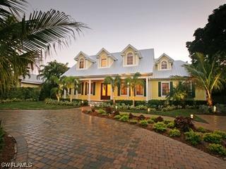 368 4th Ave., Naples, FL