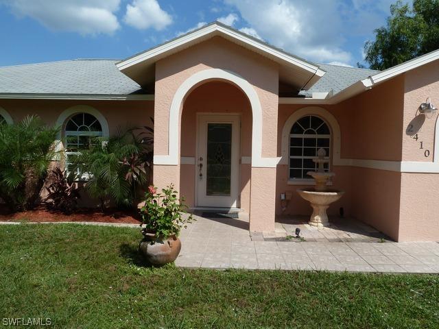 2410 8th St., Naples, FL