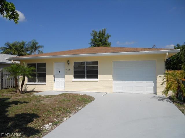 705 99th Ave., Naples, FL 34108