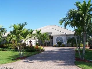 8201 Glenfinnan Cir., Fort Myers, FL