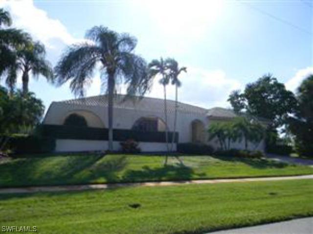 448 Balsam Ct., Marco Island, FL