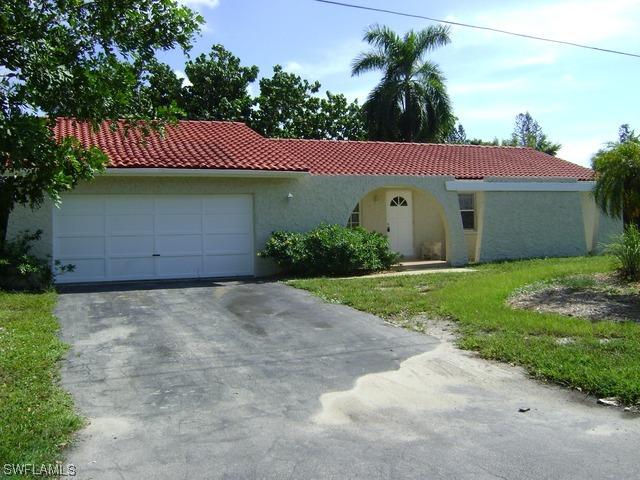 4400 19th Ave., Naples, FL
