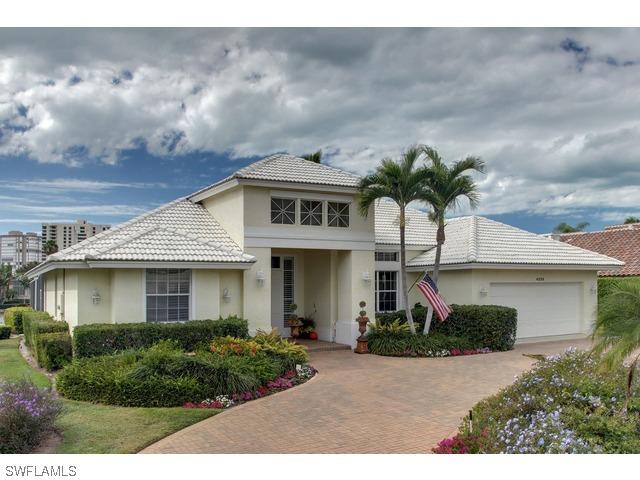 4223 Crayton Rd., Naples, FL 34103