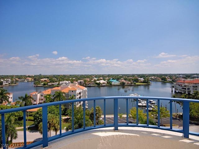 4451 Gulf Shore Blvd. #904, Naples, FL