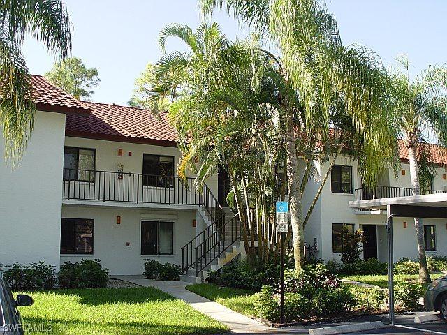 4987 Pepper Cir. #202-i, Naples, FL