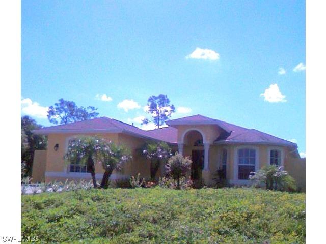 3990 20th Ave., Naples, FL 34117