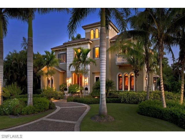 382 Gulf Shore Blvd., Naples, FL 34102