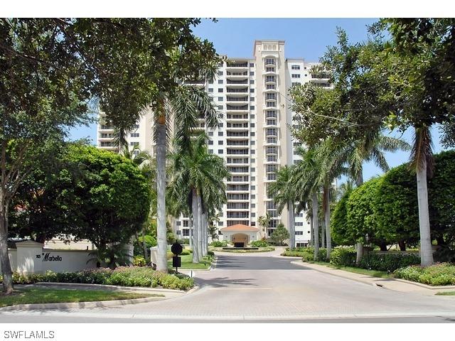 7425 Pelican Bay Blvd. #2104, Naples, FL