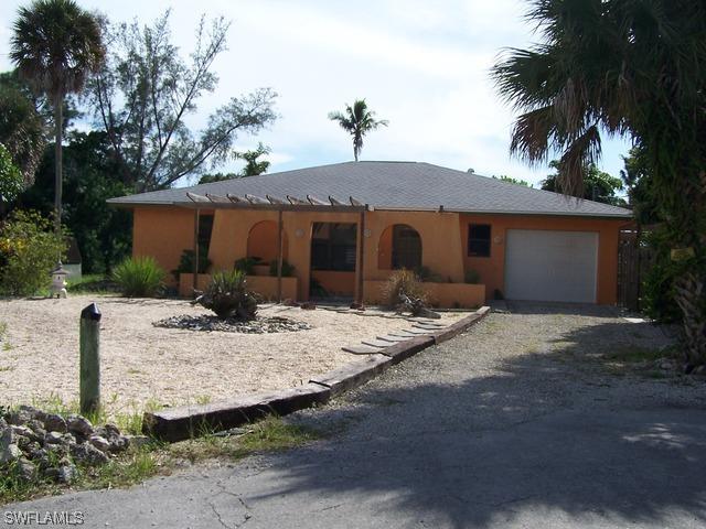 2600 Bayview Dr., Naples, FL