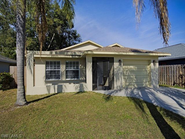 569 98th Ave., Naples, FL 34108