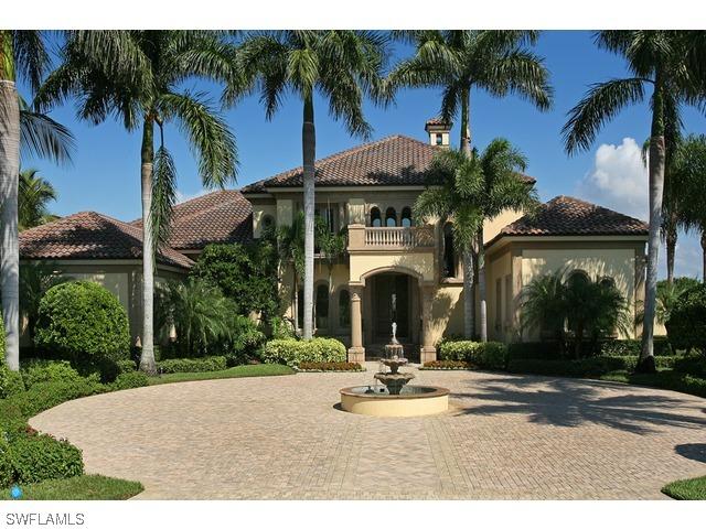 9759 Bentgrass Bend, Naples, FL 34108