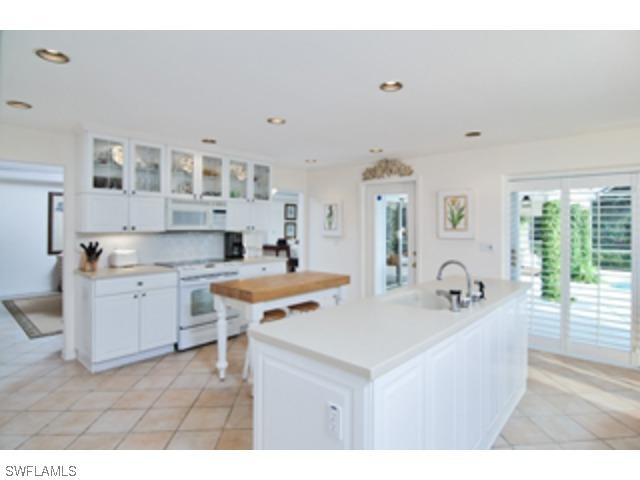 3505 Crayton Rd., Naples, FL