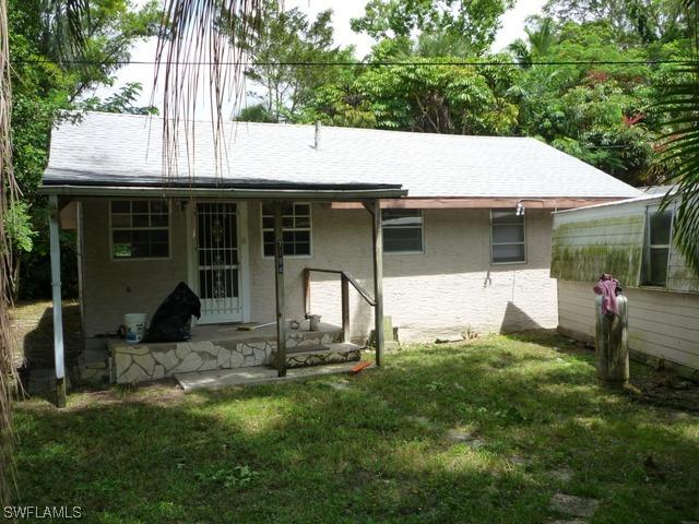 7194 Maida Ln., Fort Myers, FL 33908