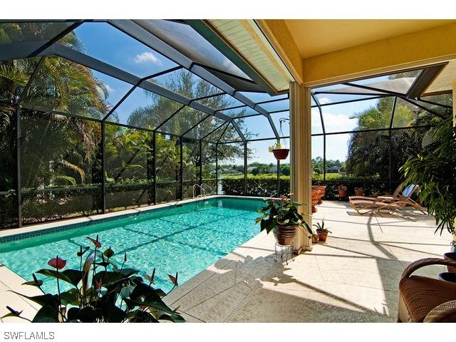 303 Lambton Ln., Naples, FL