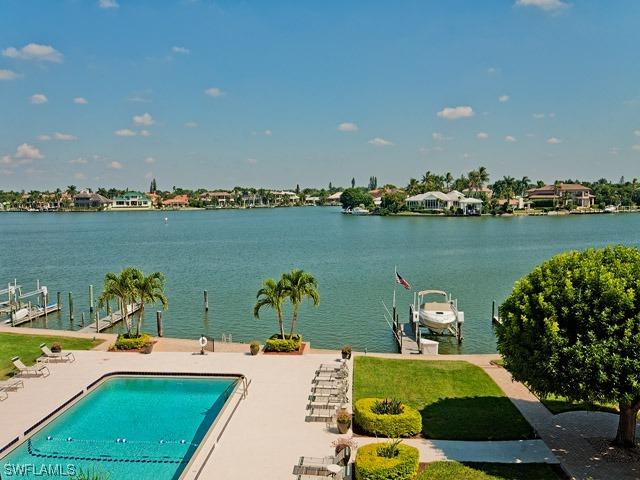 3430 Gulf Shore Blvd. #3-D, Naples, FL