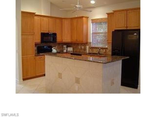 596 93rd Ave., Naples, FL