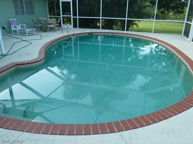 162 Greenbrier St., Marco Island, FL