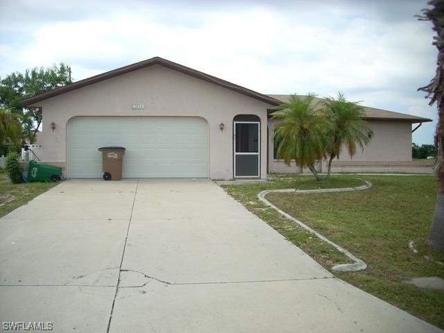 2620 SW 8th Pl., Cape Coral, FL 33914