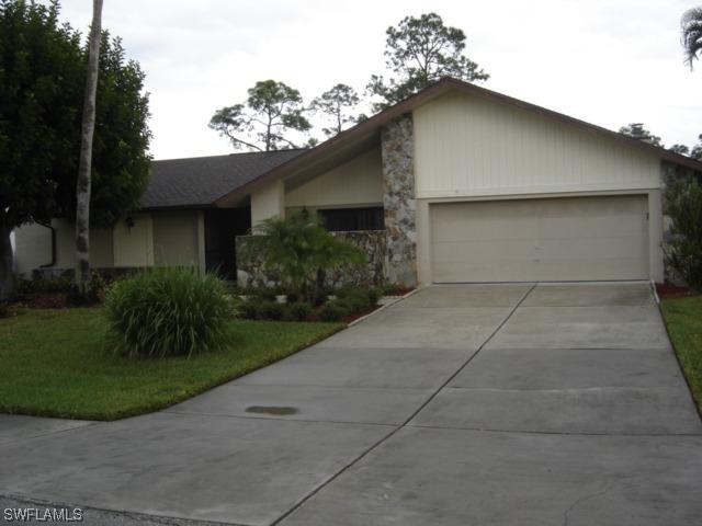 16940 Timberlakes Dr., Fort Myers, FL 33908
