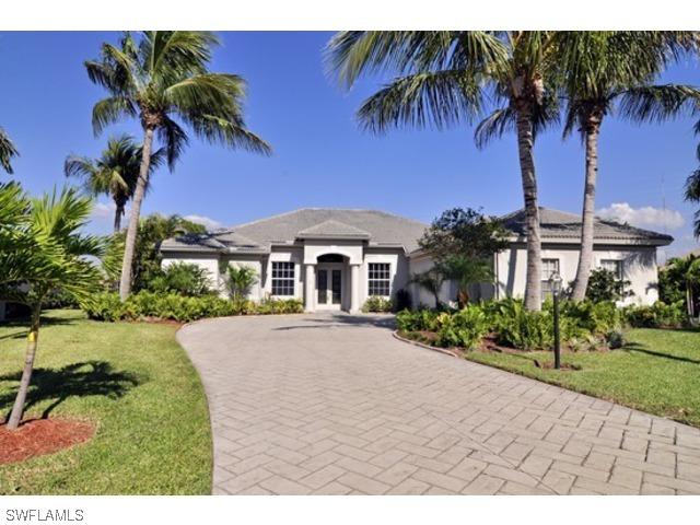 9901 El Greco Cir., Bonita Springs, FL