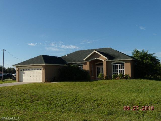 816 Umber Dr., Fort Myers, FL