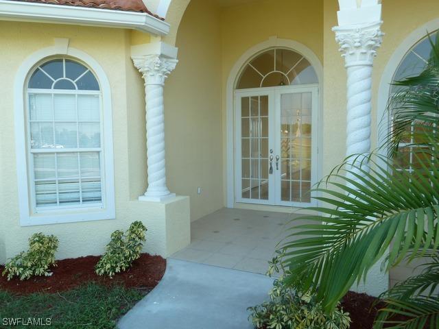 4394 20th St., Naples, FL 34120