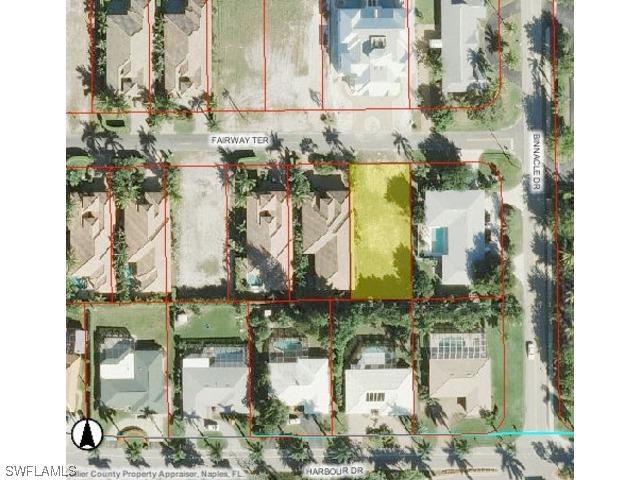 698 Fairway Ter., Naples, FL