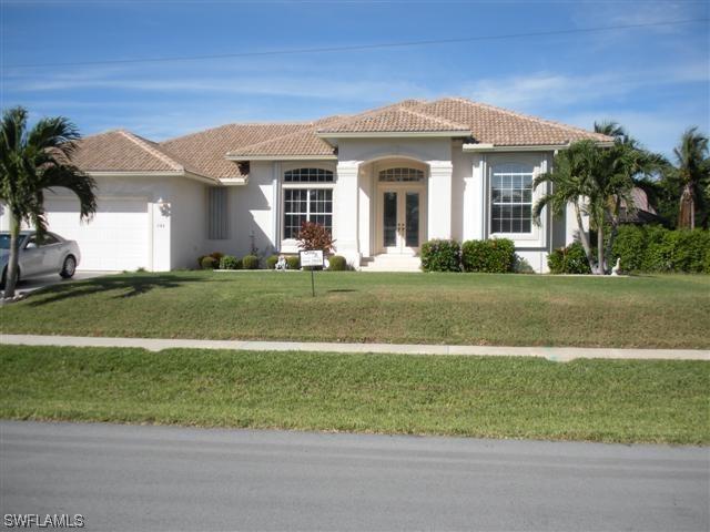 584 Somerset Ct., Marco Island, FL