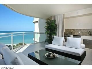 11125 Gulf Shore Dr. #701, Naples, FL 34108