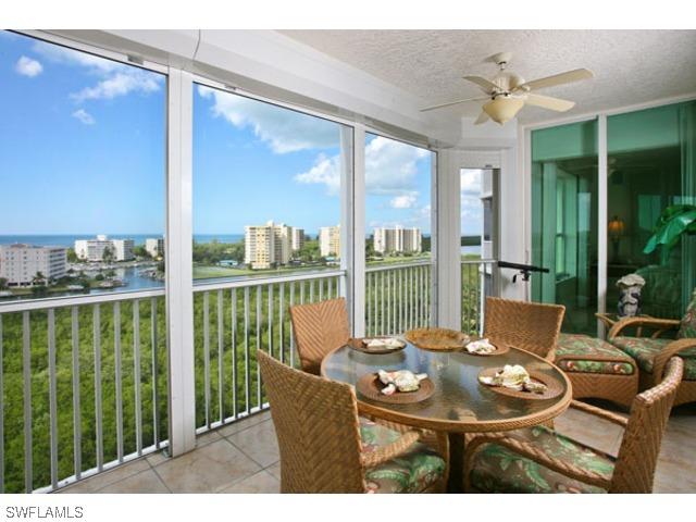 300 Dunes Blvd. #905, Naples, FL 34110