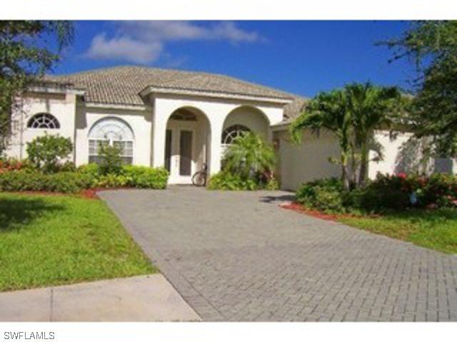 8524 Laurel Lakes Blvd., Naples, FL 34119