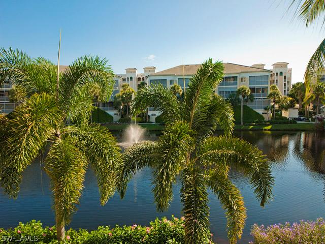 7622 Pebble Creek Cir. #101, Naples, FL 34108