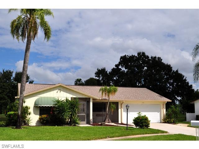109 Brittany Ct., Naples, FL