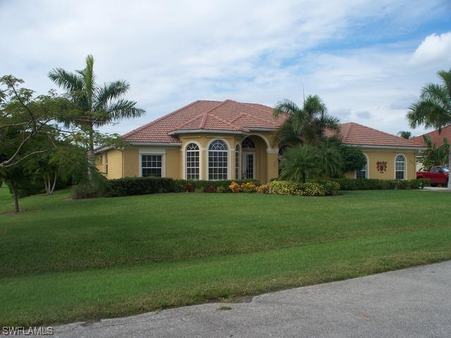 18001 Broadview Dr., Naples, FL