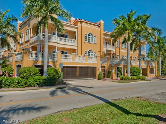 619 6th Ave. #B-203, Naples, FL 34102