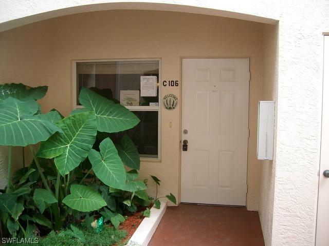1096 Woodshire Ln. #106, Naples, FL