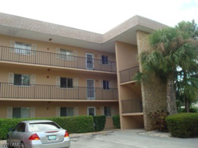 5635 Rattlesnake Hammock Rd. #204, Naples, FL 34113